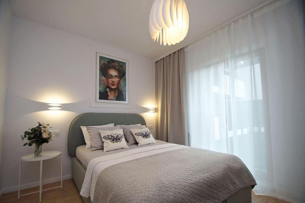 Apartament, Ceglana 76, Katoviçe Dış mekan fotoğraf